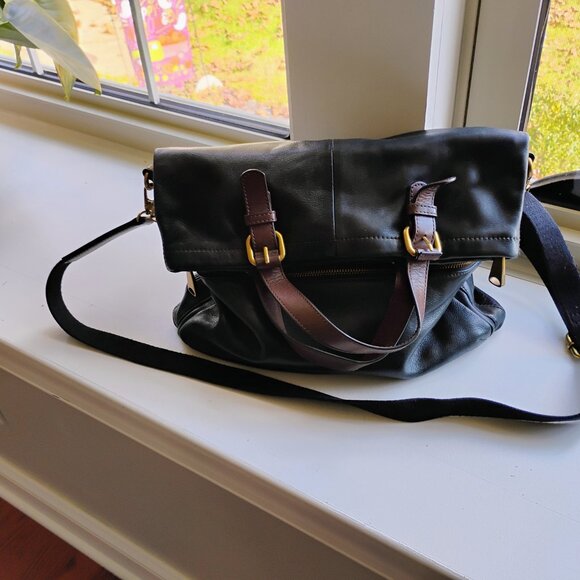Fossil Leather Convertible Hobo/Shoulder Bag – Black w/ Brown Handles, Gold Hard - Picture 4 of 4